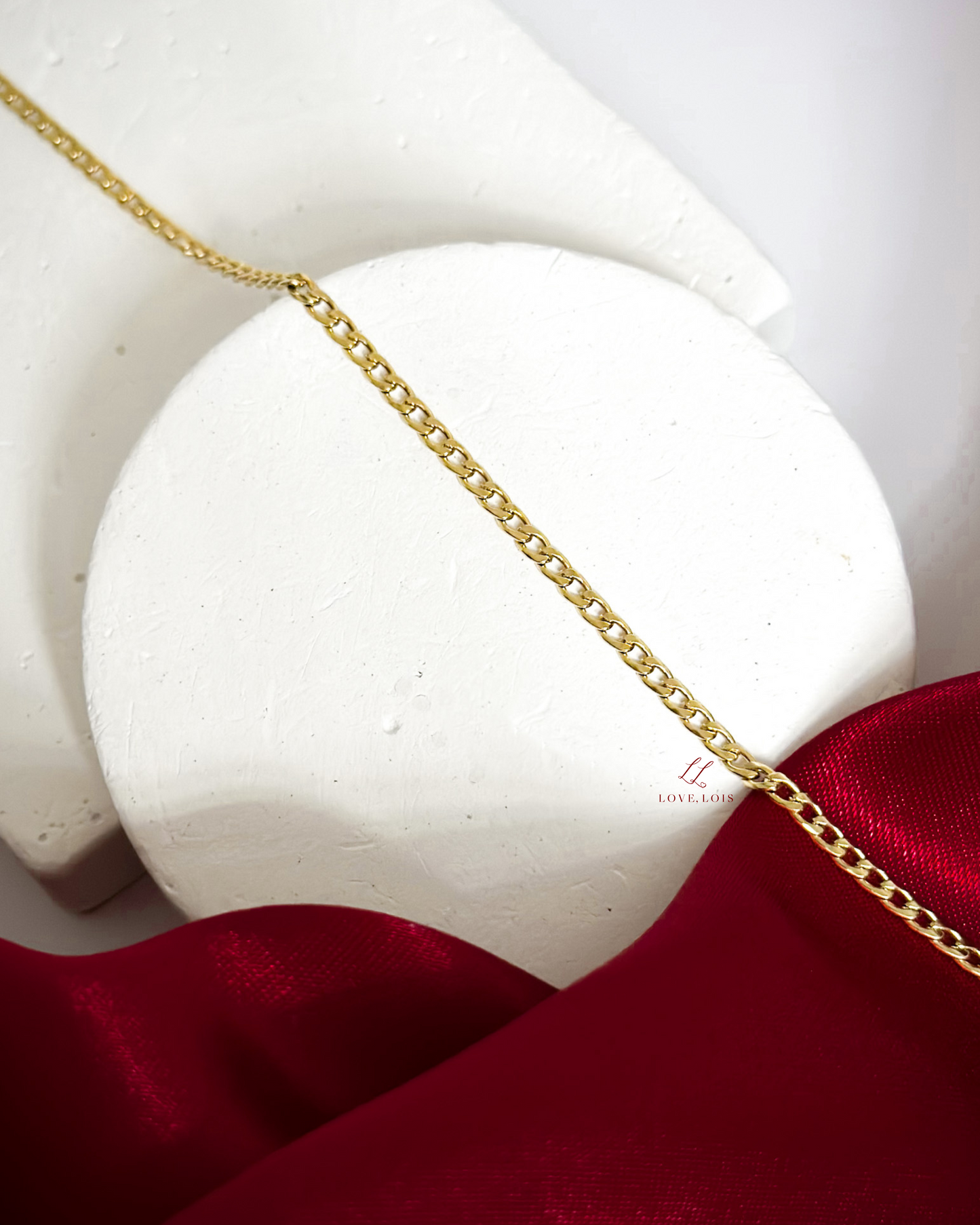 Nia Necklace